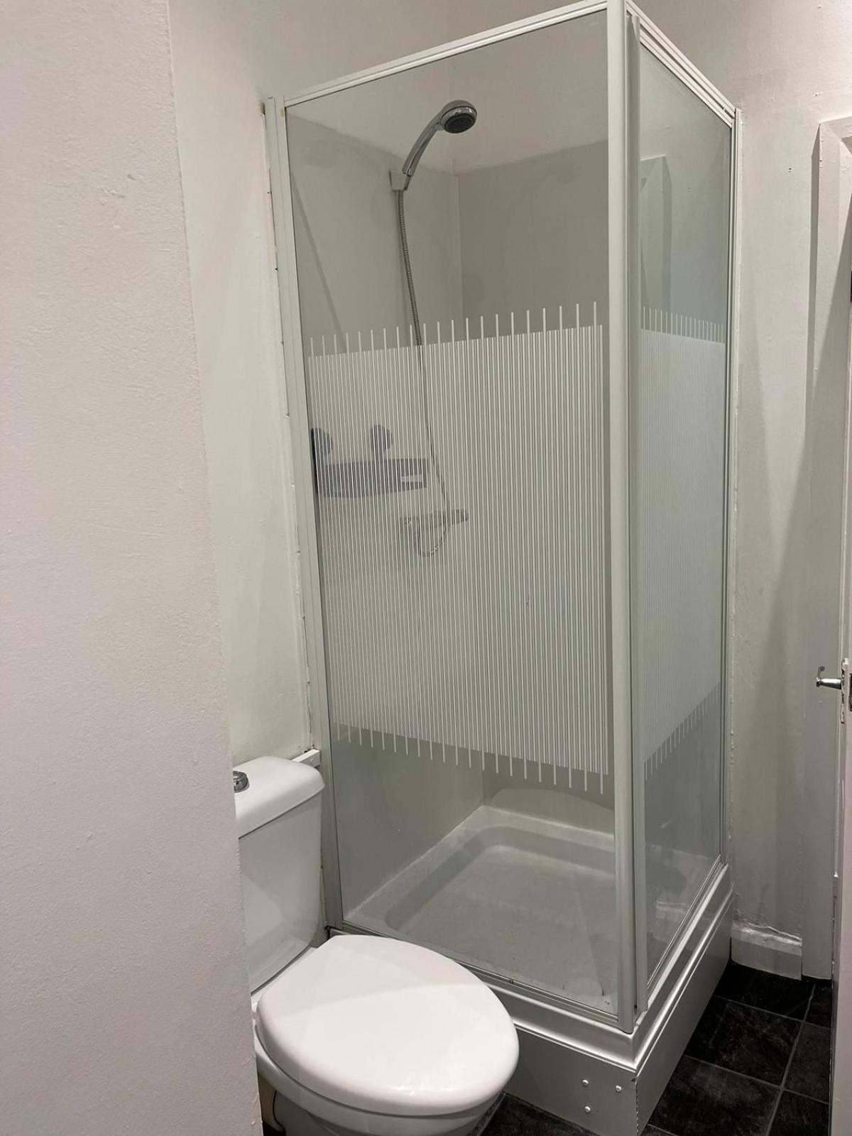 Large Ground Floor Apartment - South Shields - 3 Minutes From South Tyneside Hospital, 8 Minutes From Beach Buitenkant foto