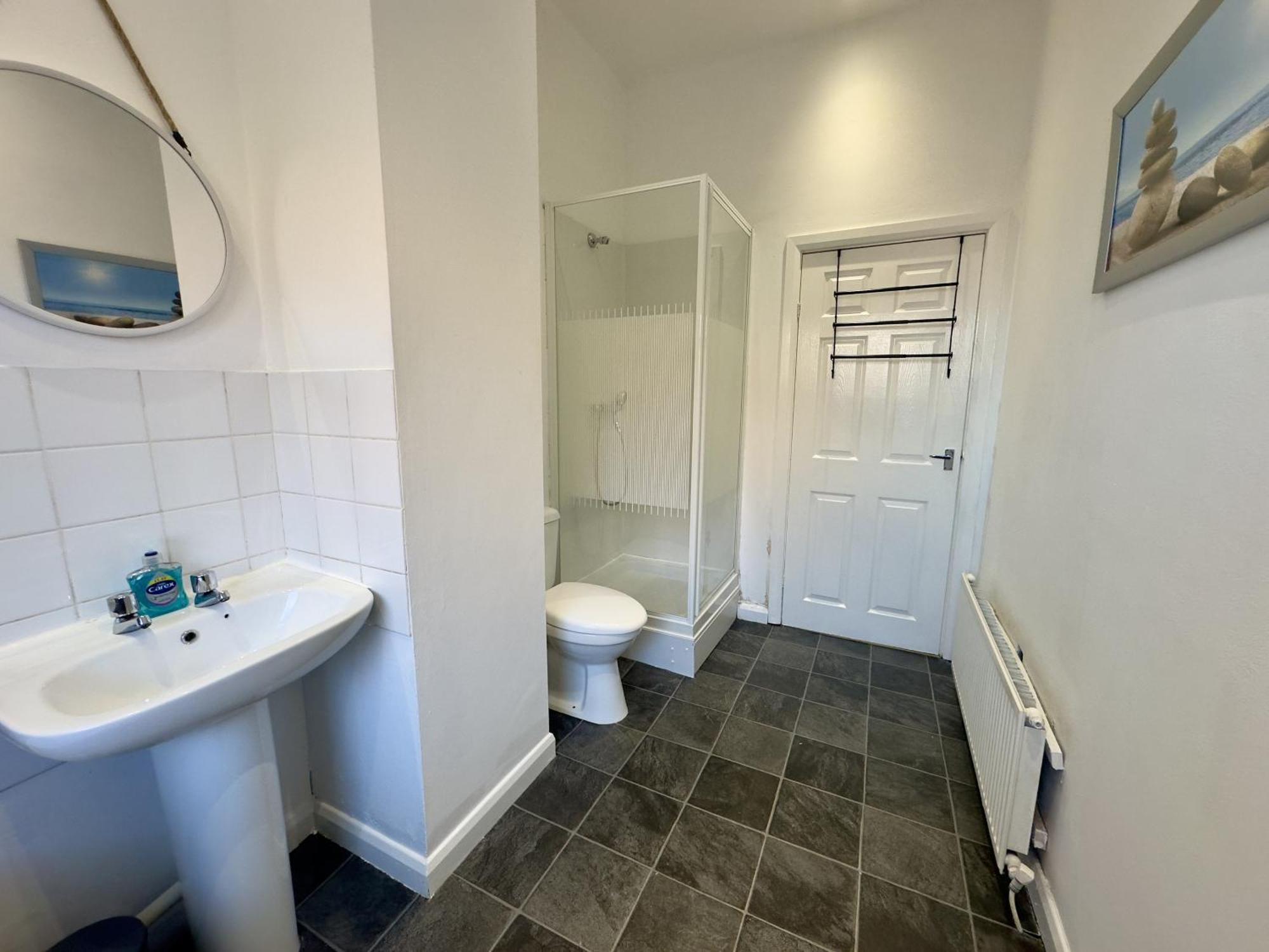 Large Ground Floor Apartment - South Shields - 3 Minutes From South Tyneside Hospital, 8 Minutes From Beach Buitenkant foto